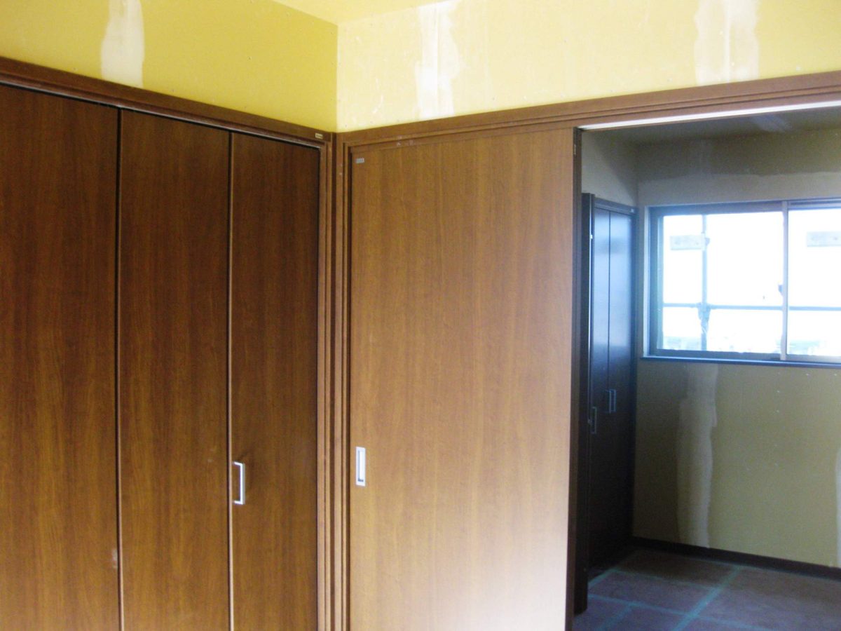 おしゃれなインテリアで部屋をすっきりした印象にする